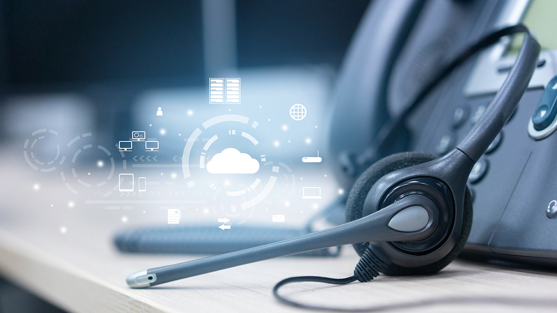 Hosted voice phone system PBX hosted in the cloud