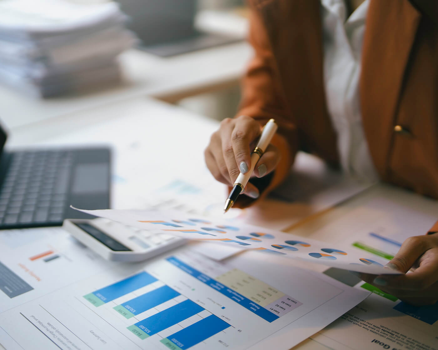 businesswoman-reviewing-budget