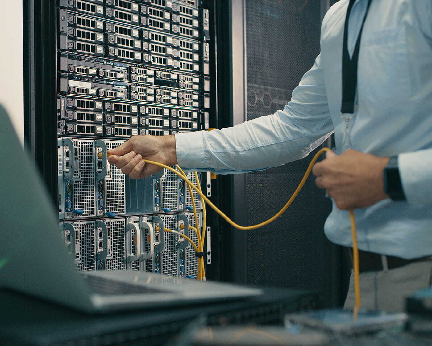 it-expert-checking-network