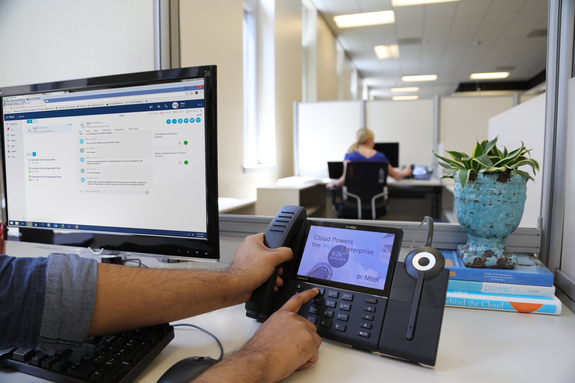 Mitel-MiCC-6900-composite